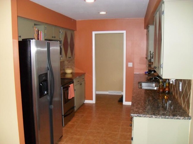 Foto del edificio - 8109 NW Highway 9