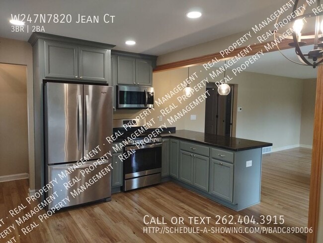 Building Photo - Three Bedroom Single Family Home