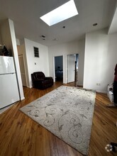 Building Photo - 315 11th St