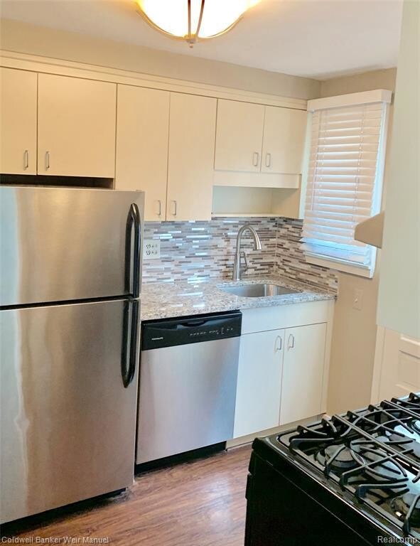 Foto del edificio - 744 Graefield Ct