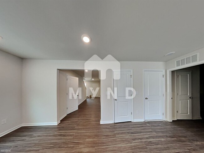 Foto del edificio - 5 br, 2.5 bath House - 5110 Cameron Common...