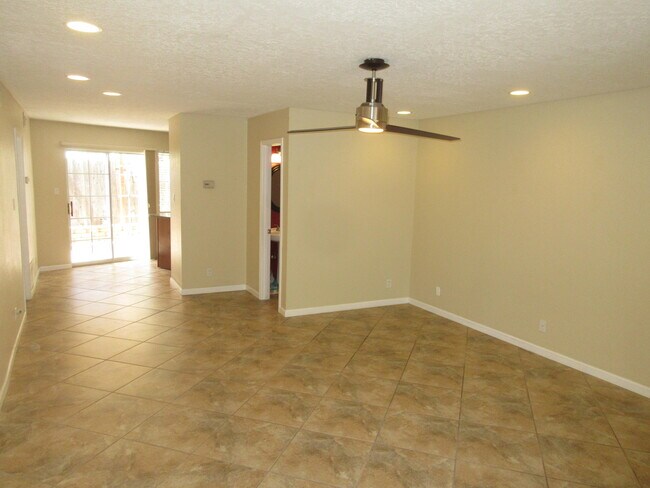 Foto del edificio - 1240 Rosemont Ave NW