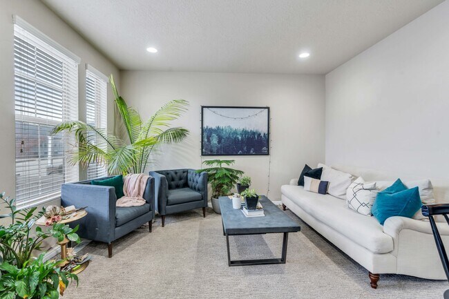 Foto del edificio - 3357 N 150 W