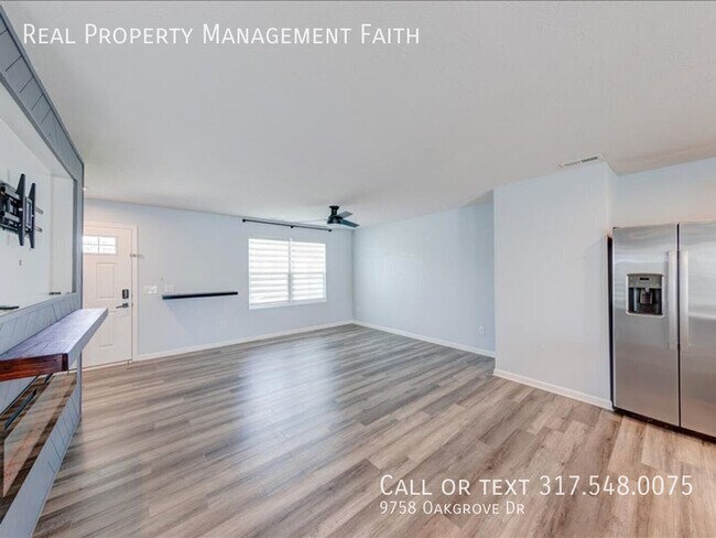 Foto del edificio - 9758 Oakgrove Dr-