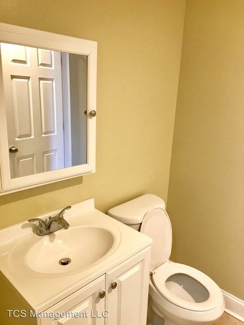 Foto del edificio - 1 br, 1 bath House - 439 Sharon Ave #3