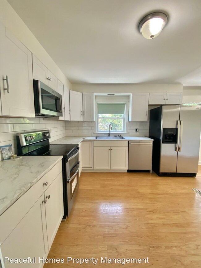 Building Photo - 4 br, 2 bath House - 1766 Linwood Ave