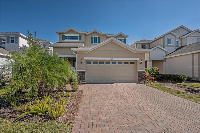 Building Photo - 7212 Paradiso Dr