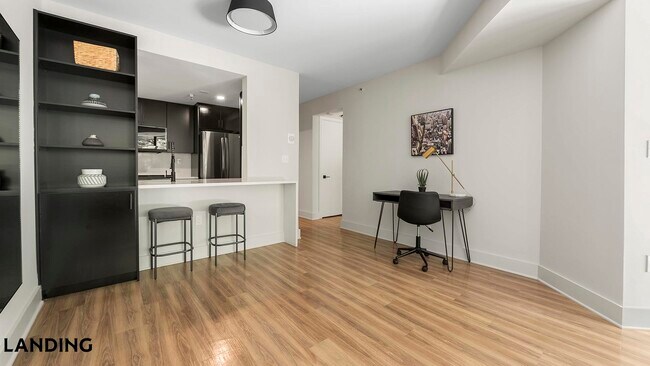 Foto del edificio - 1550 Clarendon Blvd