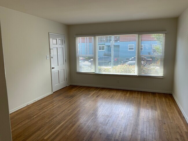 Living Room - 2404 Penmar Ave