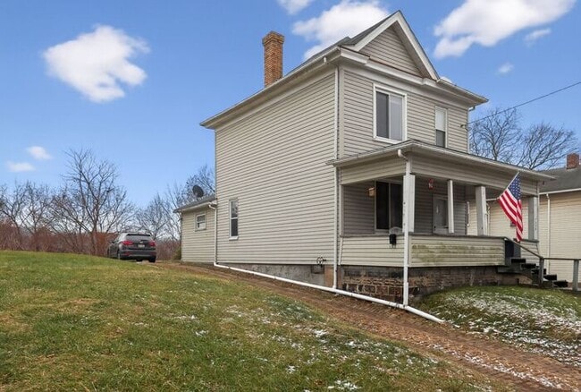 Building Photo - 1220 Erie St