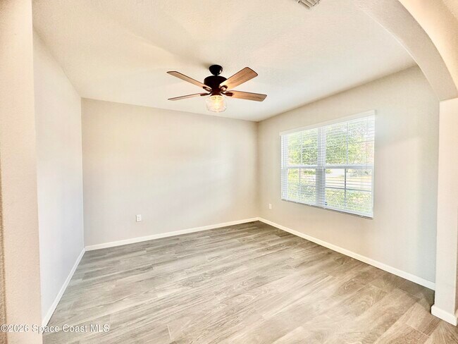 Foto del edificio - 4645 Pagosa Springs Cir