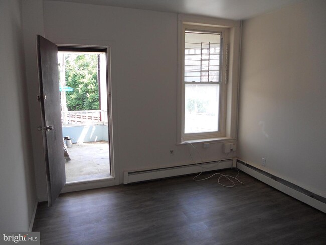 Building Photo - 3515 Indian Queen Ln