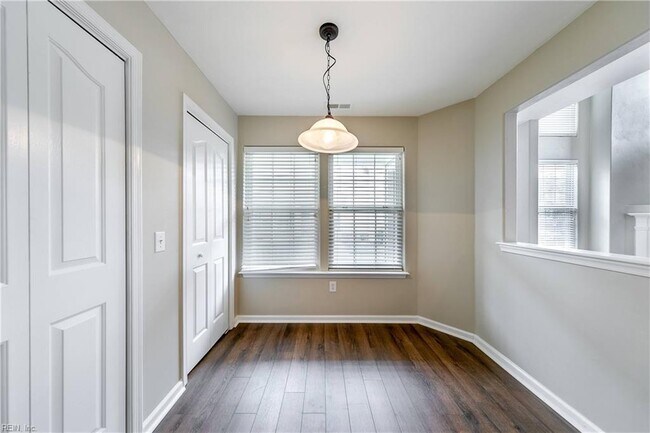 Foto del edificio - 108 White Cedar Ln