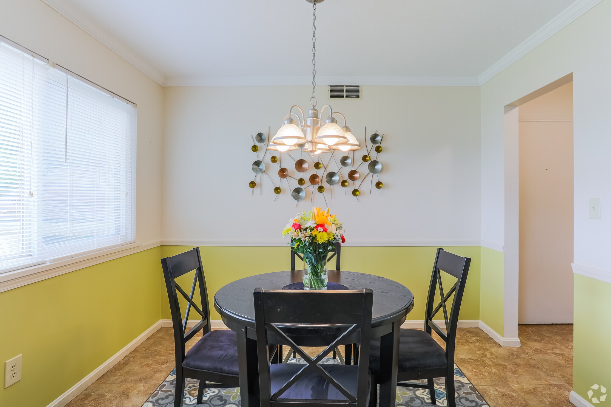 Cambridge Square Apartments – photo 4