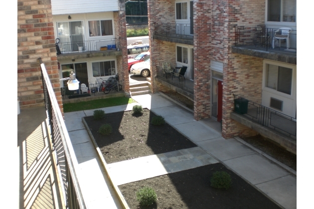 Building Photo - Gabel Courtyard