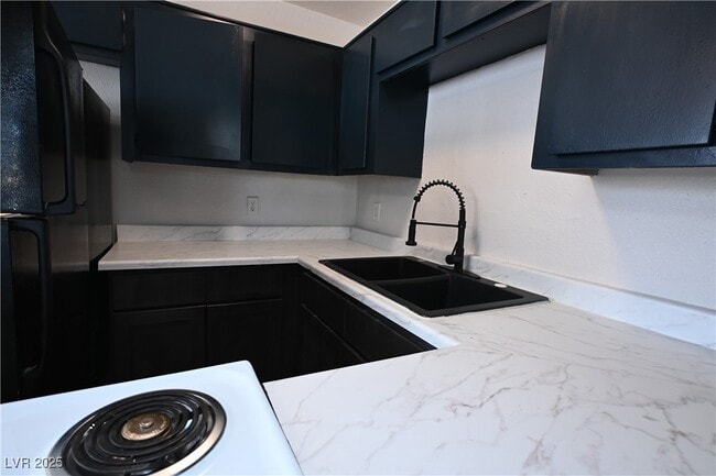 Foto del edificio - 1512 Cobb Ln