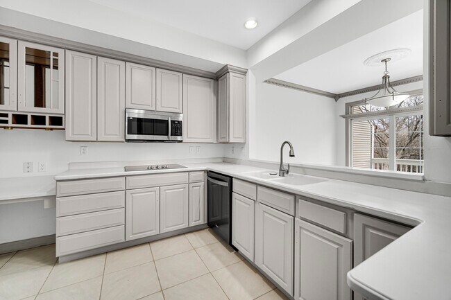 Foto del edificio - 4418 N Johnsburg Rd