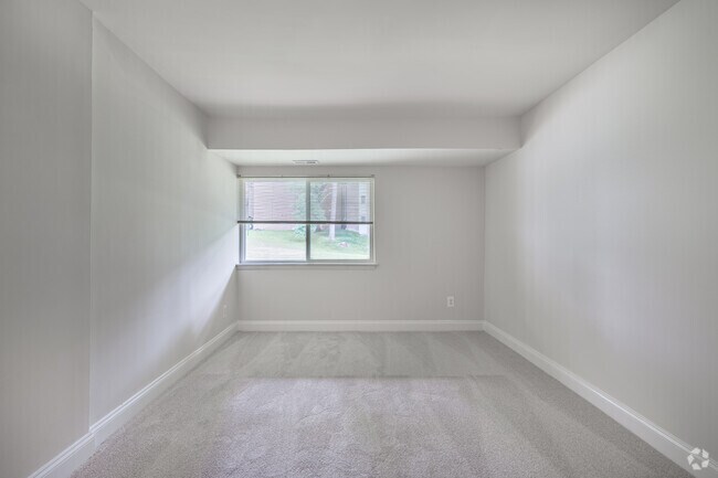 1HAB, 1BA - 818 ft² - The Fallstaff - Dormitorio - Twin Ridge Apartments I
