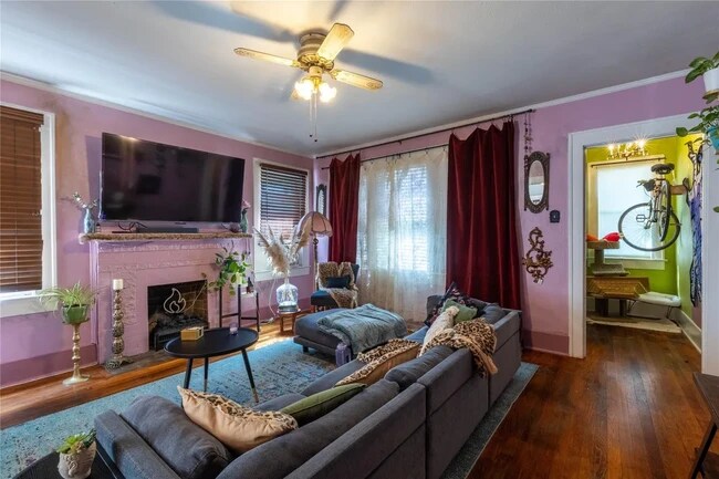 Foto del edificio - 4808 Junius St