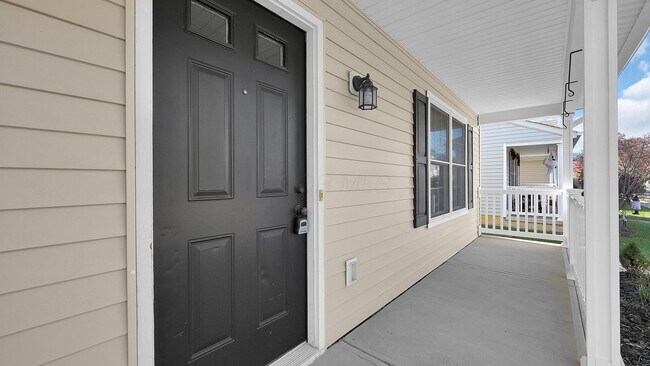 Foto del edificio - 133 Feathertip Ln