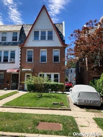 Primary Photo - 6814 Clyde St