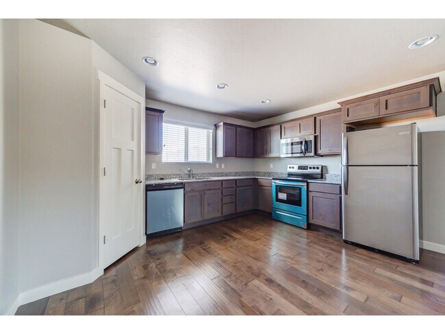 Foto del edificio - 4040 Sunbury Ln