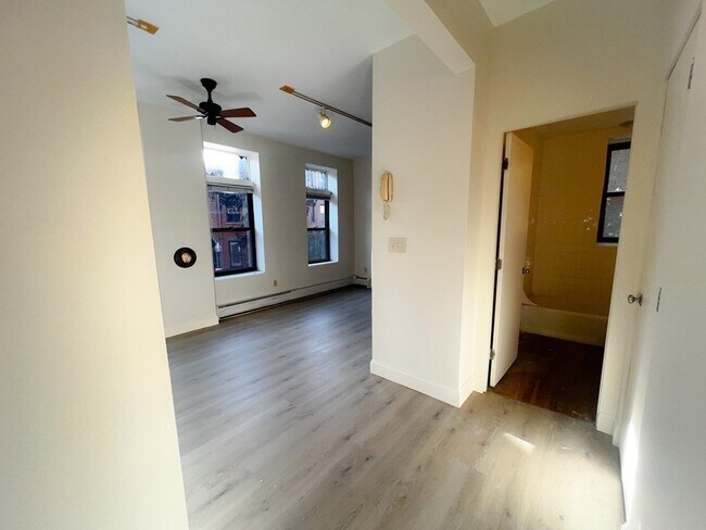 Building Photo - 477 Shawmut Ave