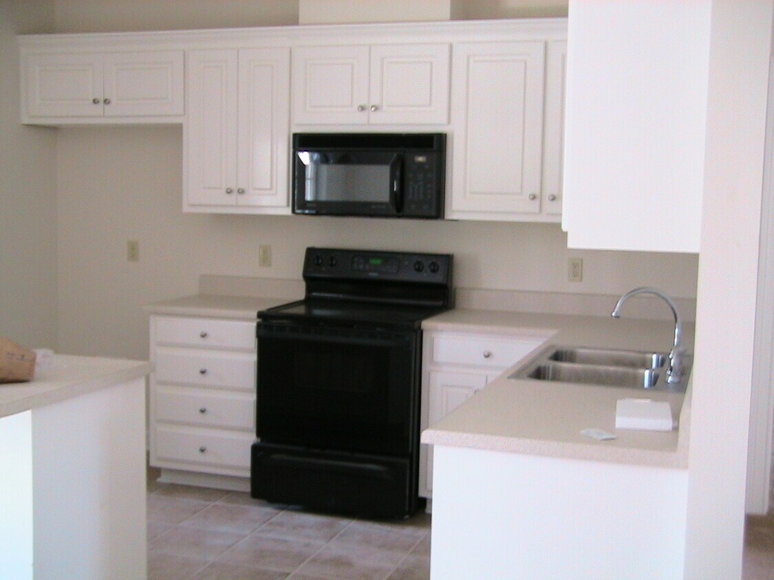 Building Photo - 3824 Dominion Ct