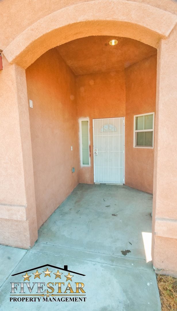 Building Photo - 3610 Madison Ave