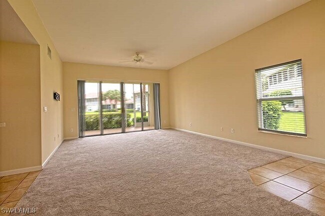 Foto del edificio - 25064 Peacock Ln