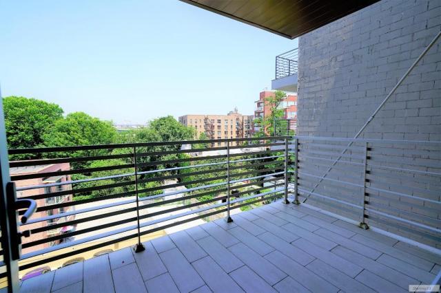 Building Photo - 1 bedroom in ASTORIA NY 11102