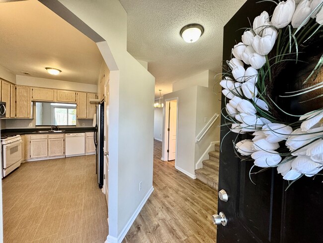 Building Photo - Ready NOW!! Fabulous 3-Bedroom Townhome w/...