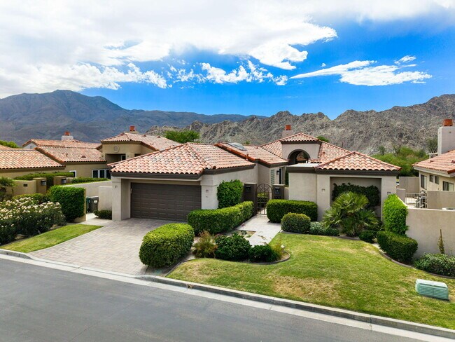 Building Photo - 56765 Merion