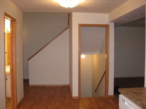 Building Photo - 7261 Dorchester Ct