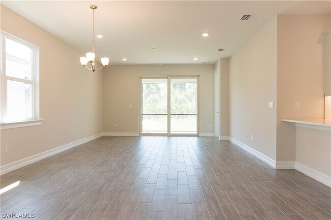 Building Photo - 1070 Enbrook Lp