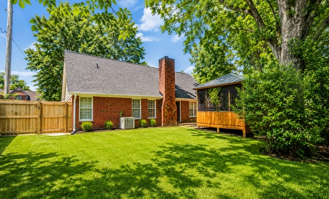 Photo - 8483 Timber Creek Dr House