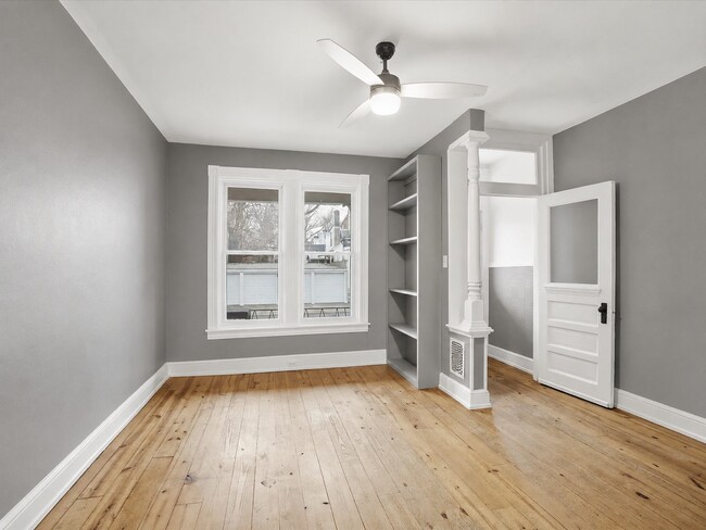 Building Photo - 529 W Frederick St
