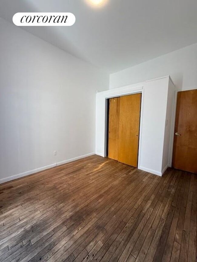 Foto del edificio - 864 West End Ave