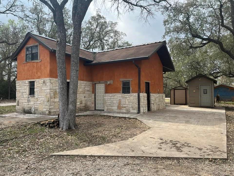 7970 US290, Johnson City, TX 78636 House Rental in Johnson City, TX