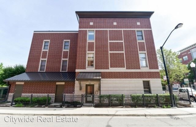 Primary Photo - 2 br, 1 bath House - 757 W Liberty St #207