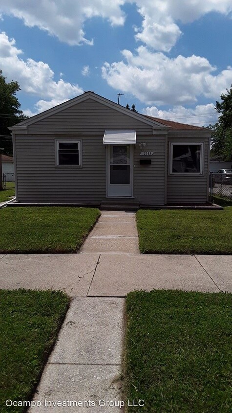 Foto principal - 2 br, 1 bath House - 12538 S. Bishop St.