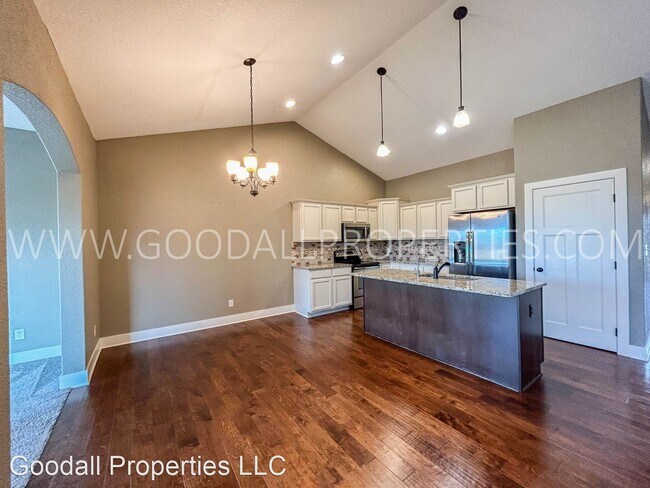 Foto del edificio - 3 br, 2 bath House - 1460 S Warrior Lane