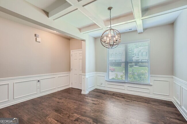 Building Photo - 2217 Jenny Dr