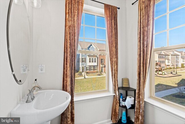 Foto del edificio - 9354 Barnes Lp