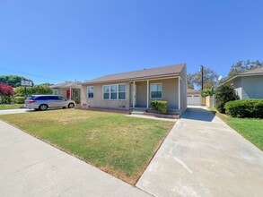 Building Photo - 4719 Montair Ave
