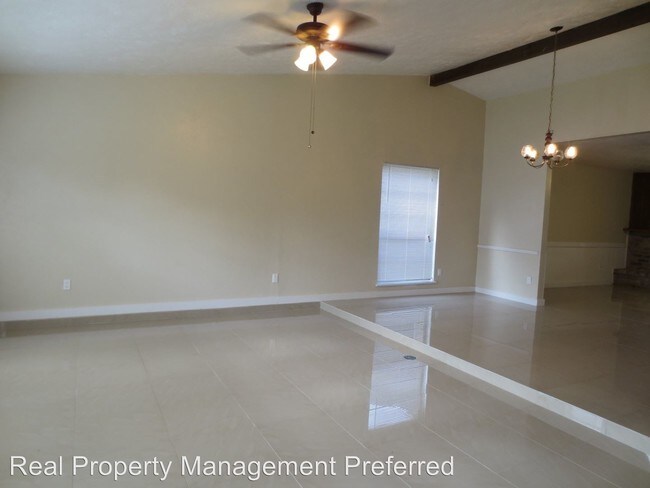 Building Photo - 5651 Hardwood Forest Dr