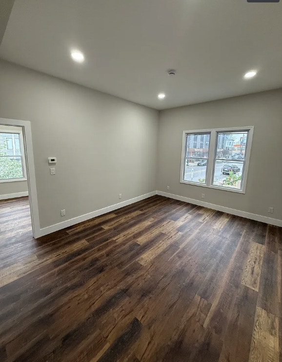 Dormitorio - 856 Main St