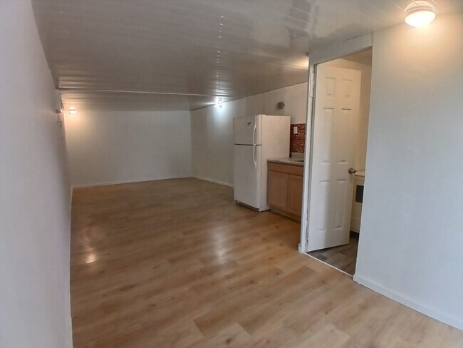 Foto del edificio - 5306 Landis Ave