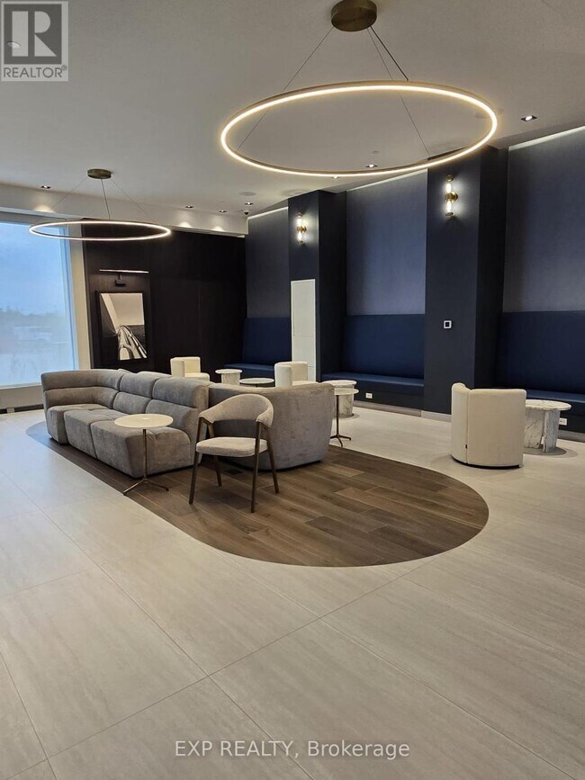 Building Photo - 412 Silver Maple Rd