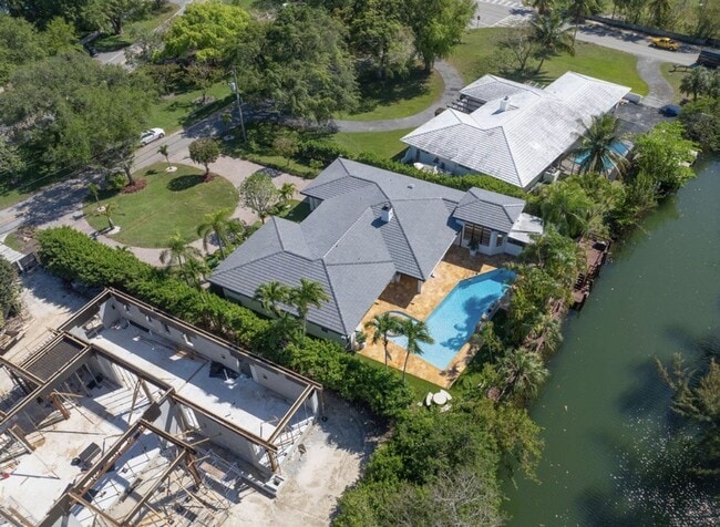 Foto del edificio - 5120 Carillo St